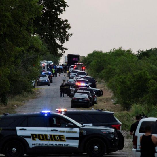 États-Unis : plus de 40 migrants retrouvés morts dans un camion au Texas