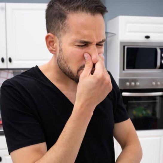 Cette méthode simple élimine toutes les mauvaises odeurs d’un évier de cuisine ou de salle de bain