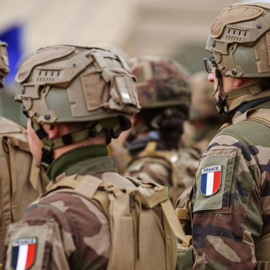 57 % des jeunes français prêts à s'engager dans l'armée "en cas de guerre"