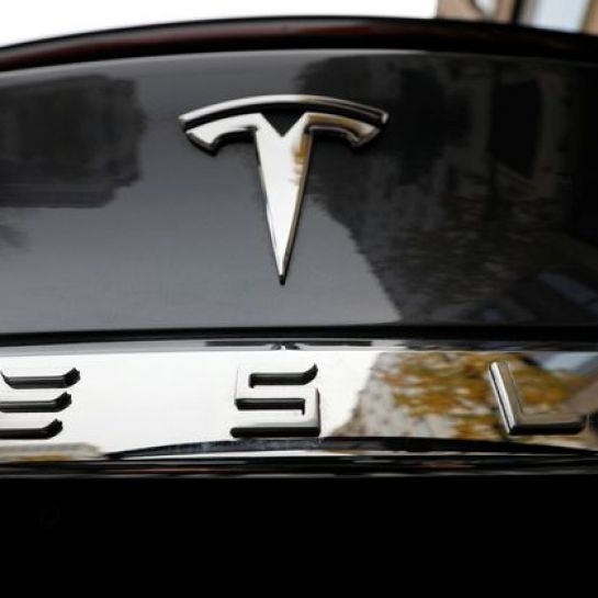 La réorientation de Tesla vers les voitures à bas prix remet en cause les projets d'usines au Mexique et en Inde