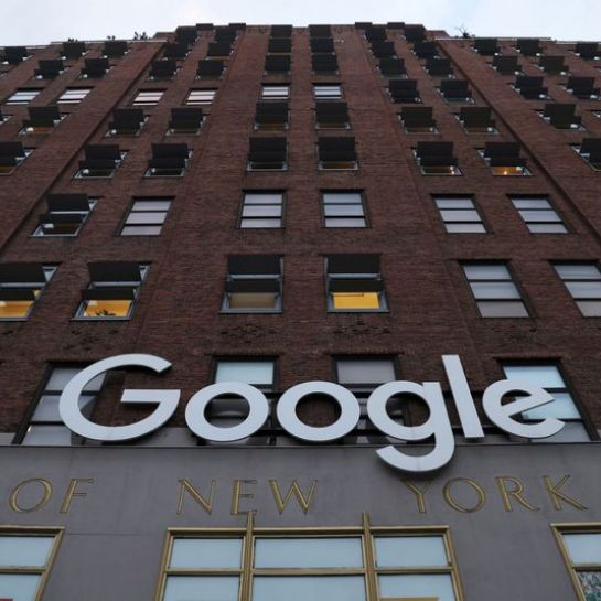 Alphabet, la société mère de Google, annonce son tout premier dividende de 20 cents par action