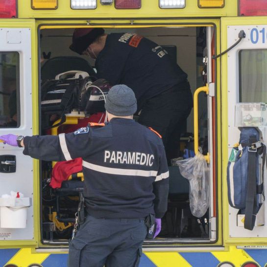 Québec réclame à nouveau une garantie du CRTC pour des services en français au 911